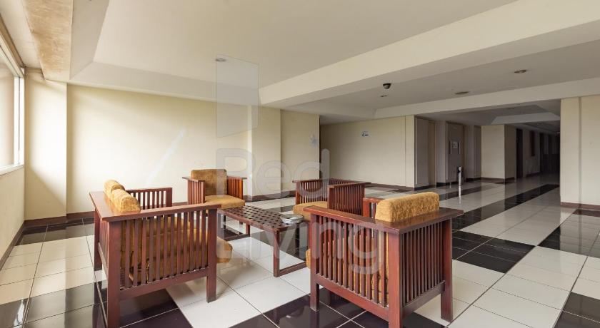 Redliving Apartemen Emerald Tower Bion Apartel 2 Tower South – Bandung, KY