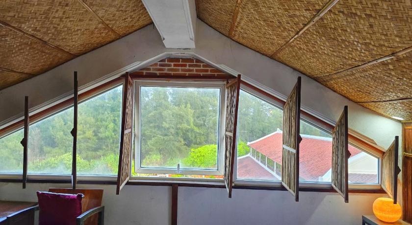 Image of Standard Double or Twin Room 8