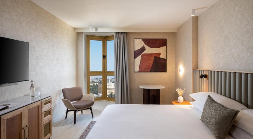 Image of Deluxe Old City View 5