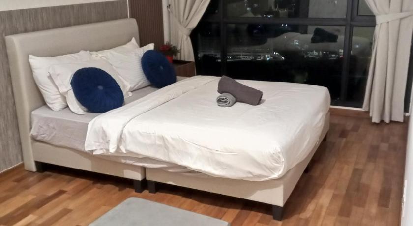 Image of Two-Bedroom Apartment 5