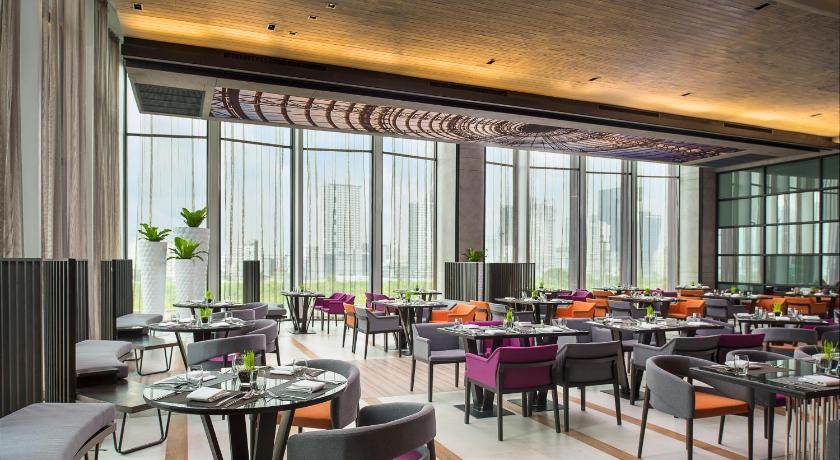 バンコク Mercure Bangkok Makkasan 4つ星 ホテル 外観