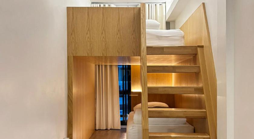 Monomer Hostel - image 10