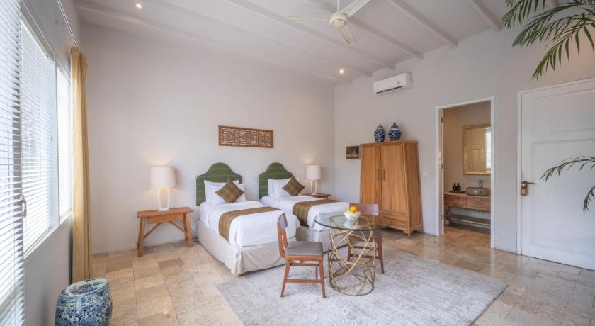 Room & Vespa Suite 4 - image 28