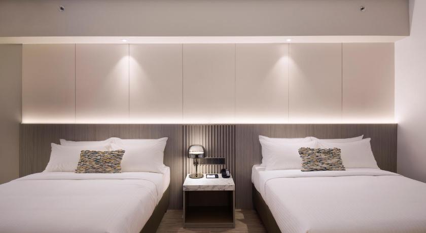 Image of Deluxe Room 5