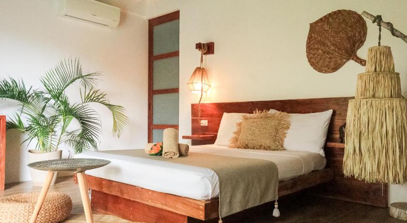 SAMADHI Resort & Hydrospa Panglao
