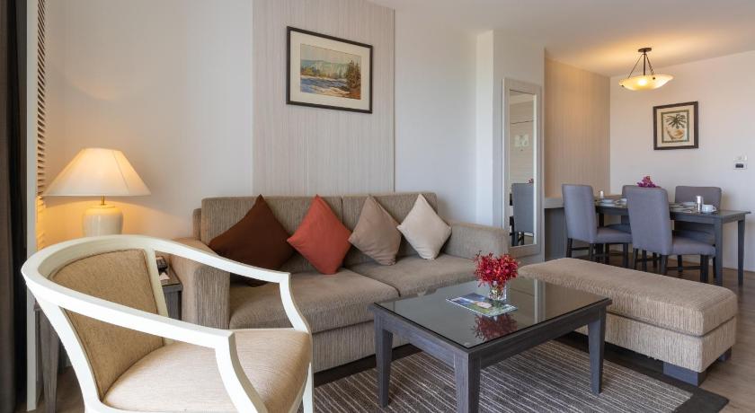 Image of One Bedroom Suite 12