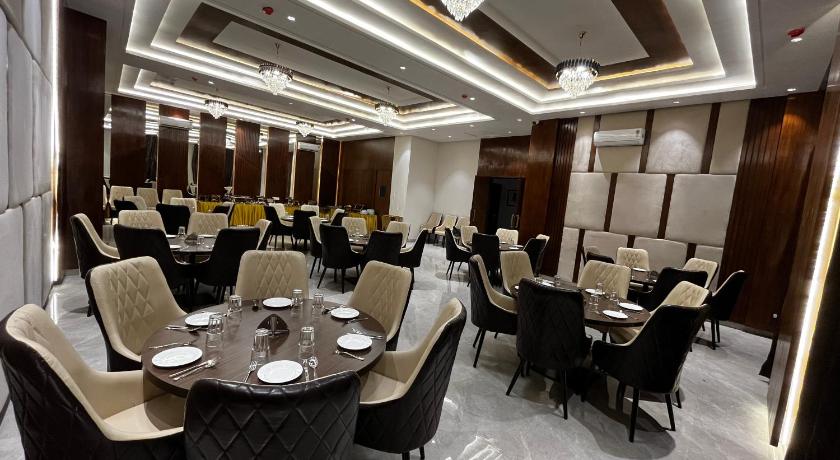 DREAMZ INN & SUITE - image 4