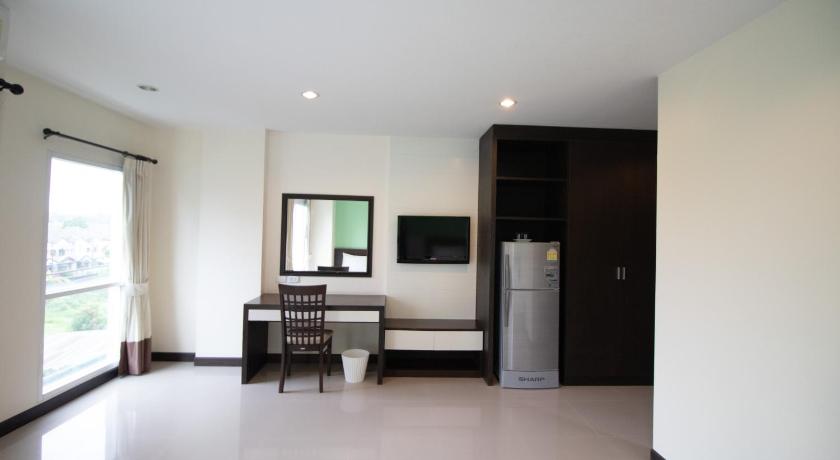 Image of Standard Twin Room 12