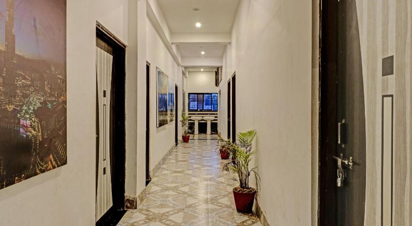 SPOT ON Ayush palace