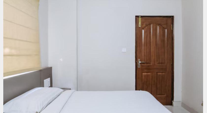 Image of One-Bedroom Apartment 10