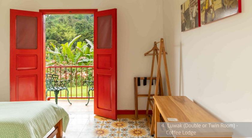 Image of Twin Room with Garden View - COFFEE LODGE 0