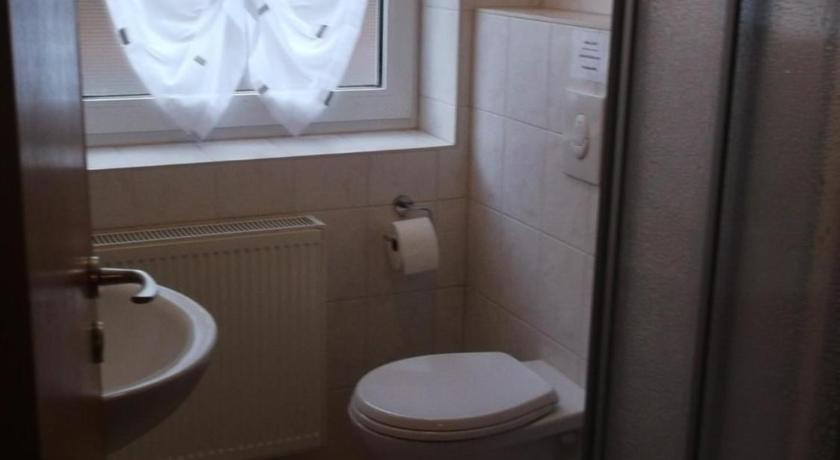 Best Price On Haus Bambi In Clausthal Zellerfeld Reviews