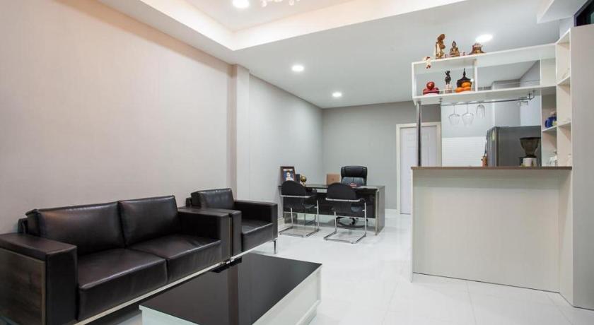 K Station Pattaya – Pattaya, DC