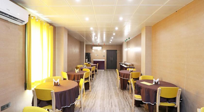 Ace Prime Hotel - image 8
