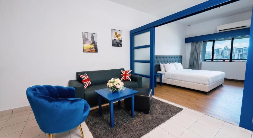103 Hotel by manatidur - image 6