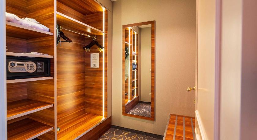 Image of SUITE LIFESTYLE 6