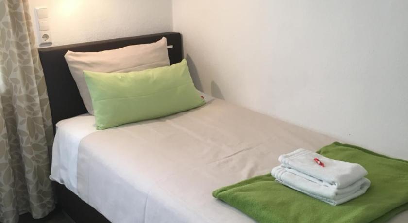 Hotel Tau-Lunne photo