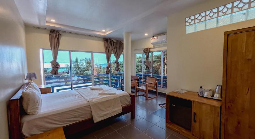 Image of Queen Suite 0