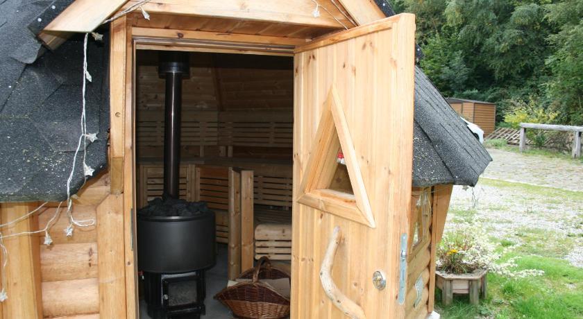 La Ferte-Milon Le Bouton d'Or 2-Star Hotel room