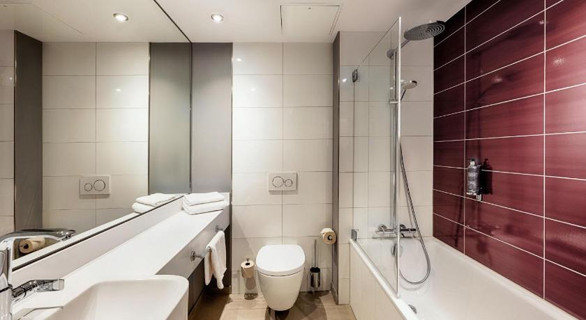 Image of Standard Quadruple Room 2