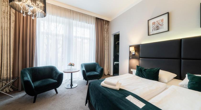 Image of Superior Quadruple Room 1