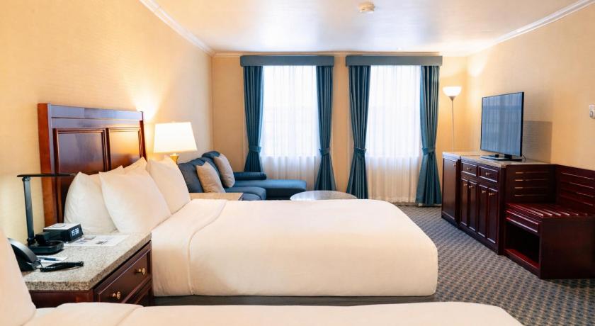Image of City View - 2 Queen Beds Suite 0