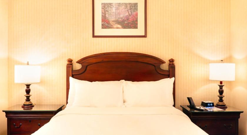 Image of 1 Full Bed 6
