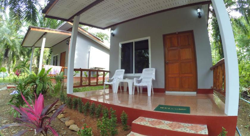 Image of King Room with Garden View 16
