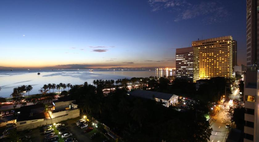 Image of Standard - Sea View 5