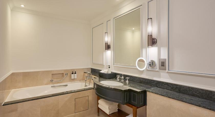 Afbeelding van One-Bedroom Premier King Suite with Club Access 2