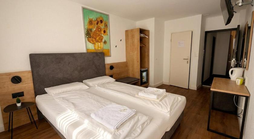 Hotel Hechtplatz – Zurich, CO