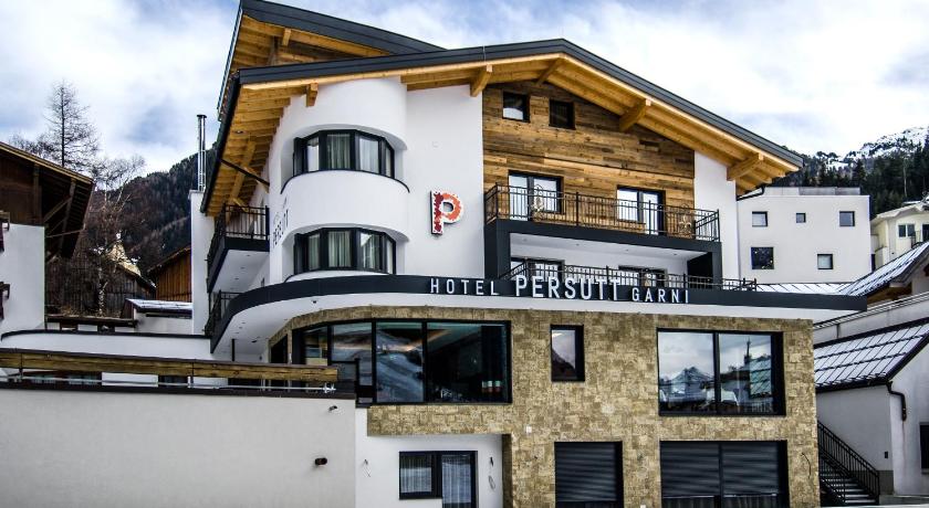 Hotel Garni Persutt — Hotel in Ischgl
