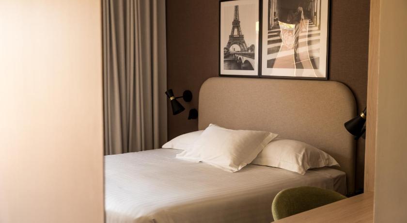 Image of Standard Room 7