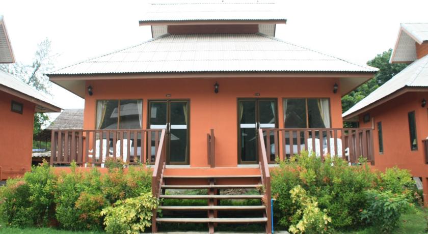 Lanta Cottage - image 34