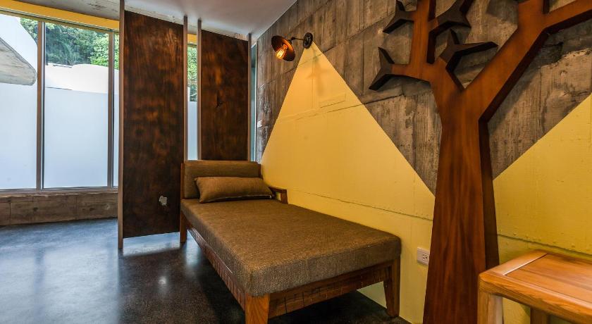 Image of Quadruple Room with Bath 4