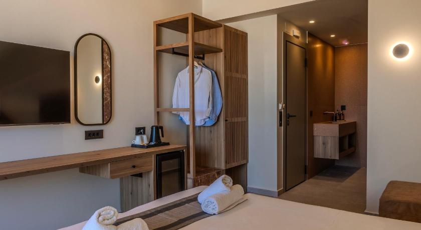 Image of Premium Mini Suite (up to 3 people) 1