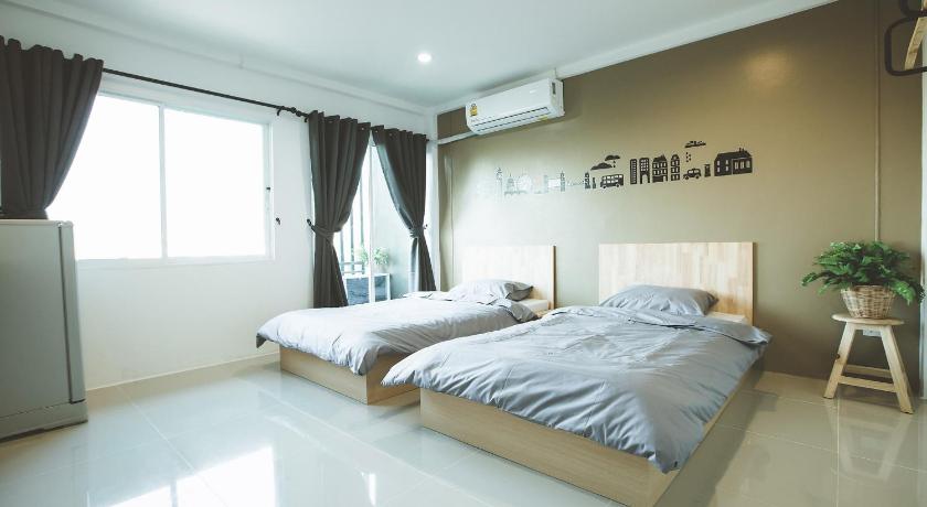 Image of Deluxe Twin Room 0