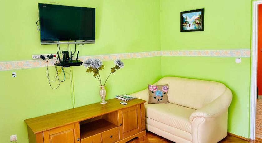 Image of Apartment with Balcony 8