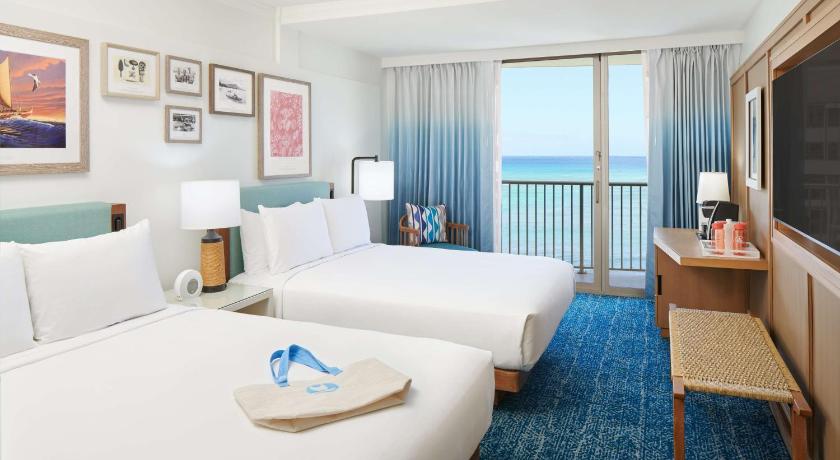Image of Club Oceanfront 2 Queen Beds 9
