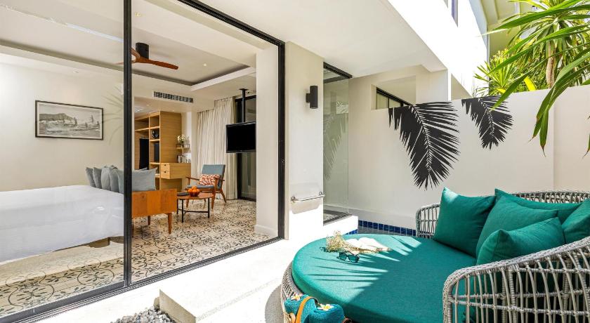 Image of Plunge Pool Suite 1 King 13