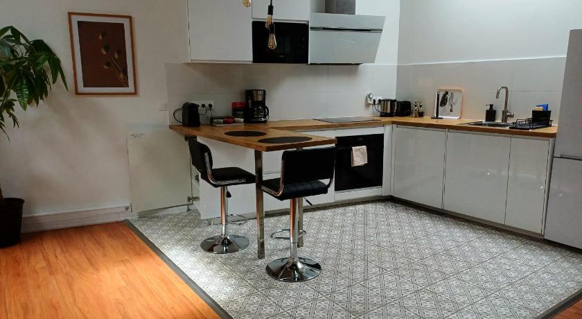 Image of One-Bedroom Superior Apartment 5