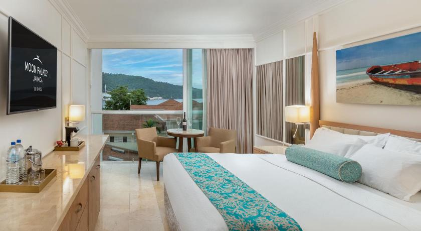 Image of Deluxe Resort View 1