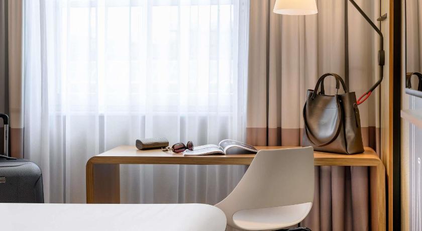 Image of Room with 1 double bed, new sleep-easy concept 7