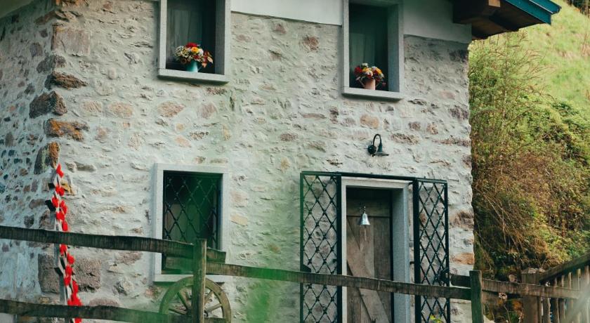 ALLA STALLA Suite & Chalet