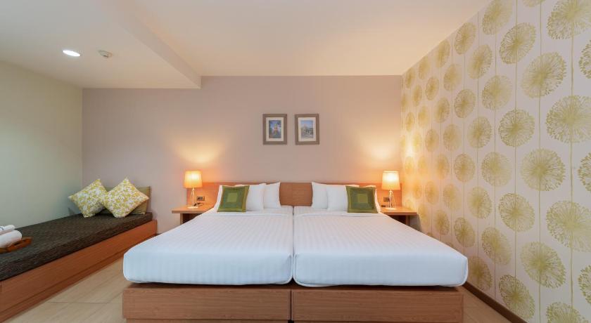 Image of Executive Garden Access 1