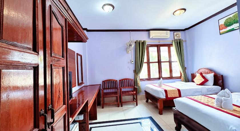 Image of Standard Twin Room 5