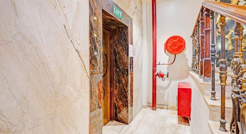 FabHotel Prime L'Elegant - Nr. Vaishali Metro Station - image 15