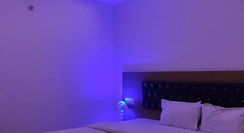 Hotel glitter - image 15