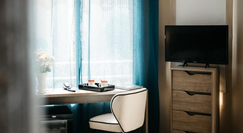 Image of Standard Double Room 3