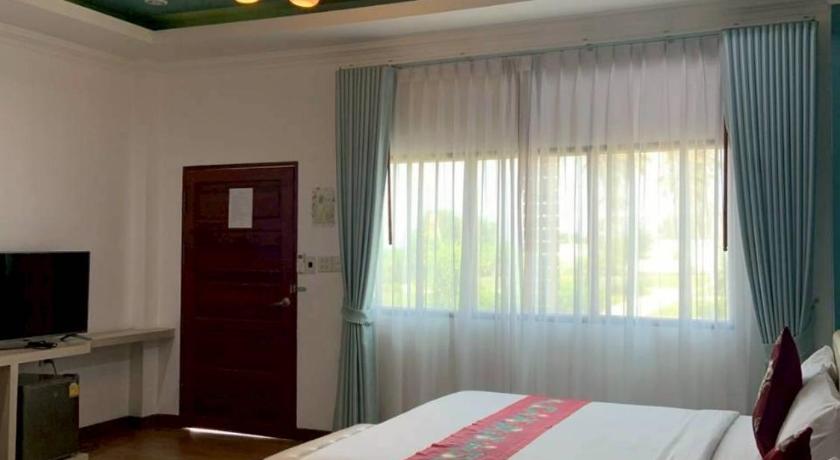 Image of Standard Quadruple Room 1